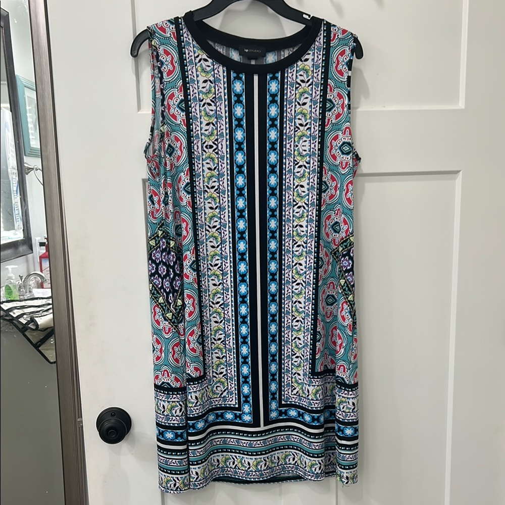 Multicolor Sleeveless Patterned Dress